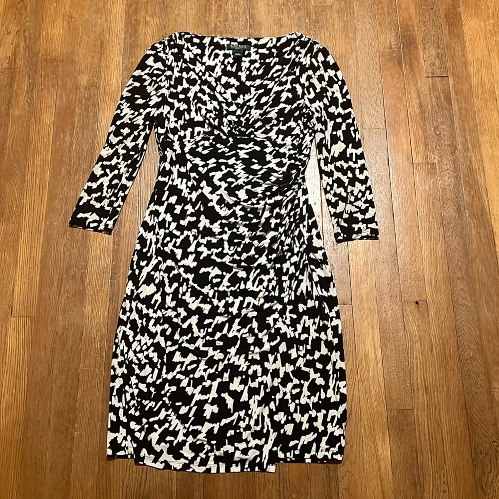 Lauren Ralph Lauren ruched V-neck Printed Knee Length Dress